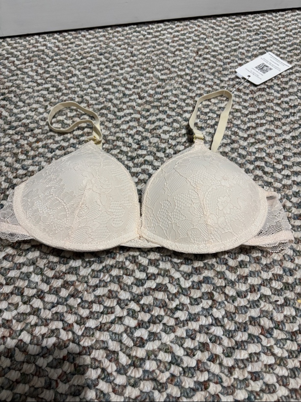 Cherries date night Lace Bra - Beige